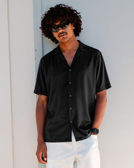 Single Stone Shirt - Gloss Black