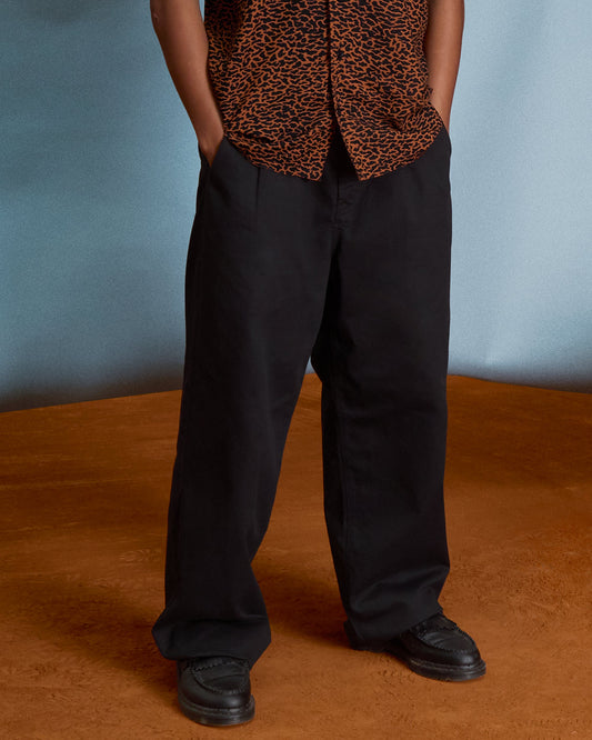 Baggos Pleat Trousers - Black