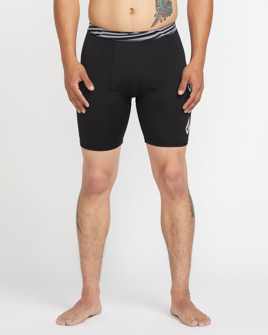 Surf Vitals J Robinson Short - BLACK