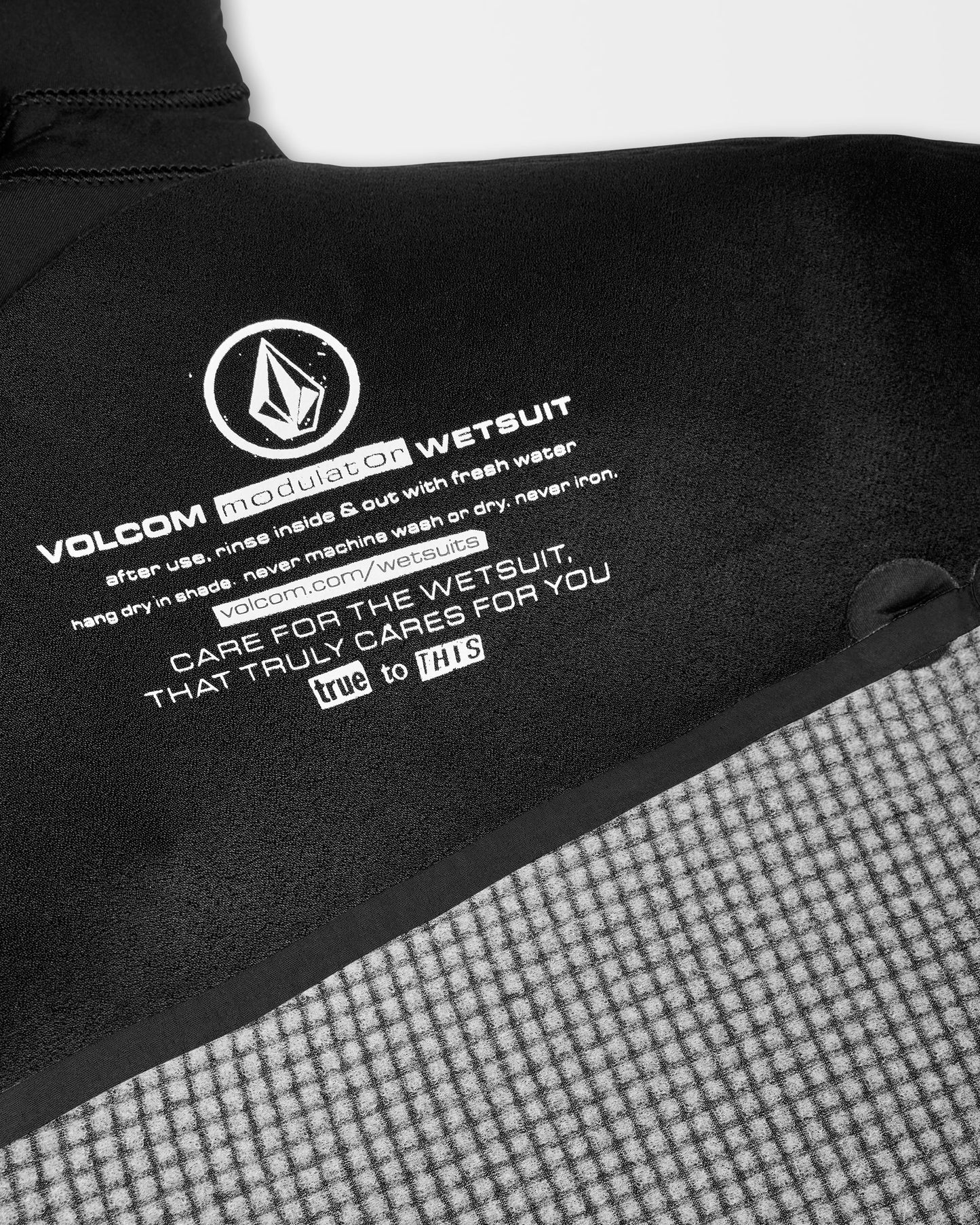 Modulator 5/4/3Mm Hooded Chest Zip Wetsuit - Black